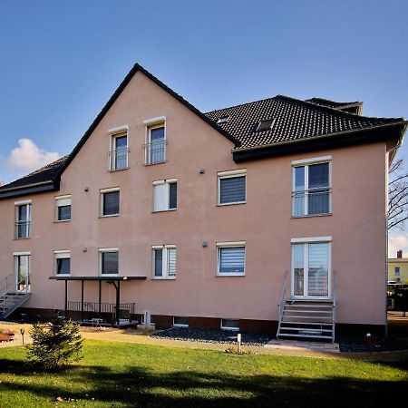 Gaeste- Und Ferienwohnung In Der Sportstadt Riesa Extérieur photo