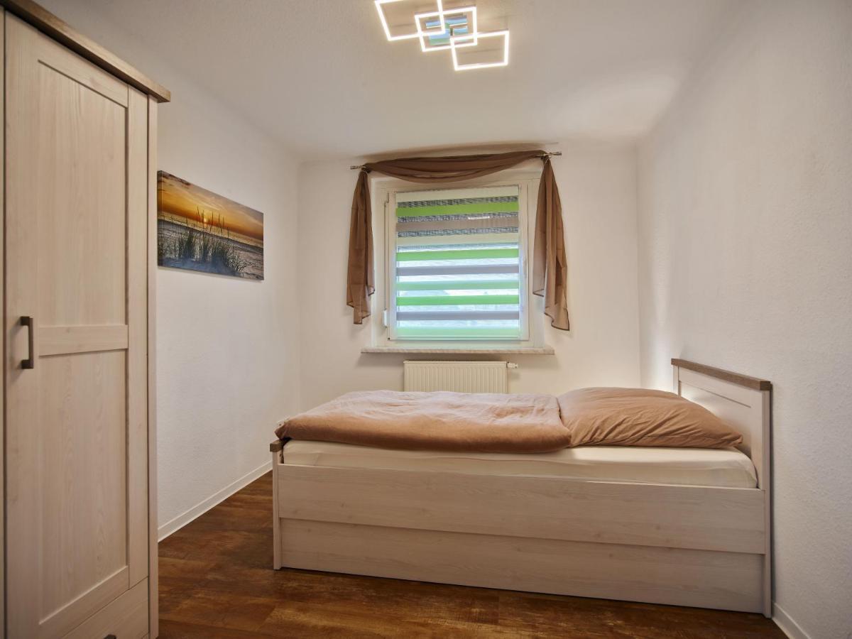 Gaeste- Und Ferienwohnung In Der Sportstadt Riesa Extérieur photo